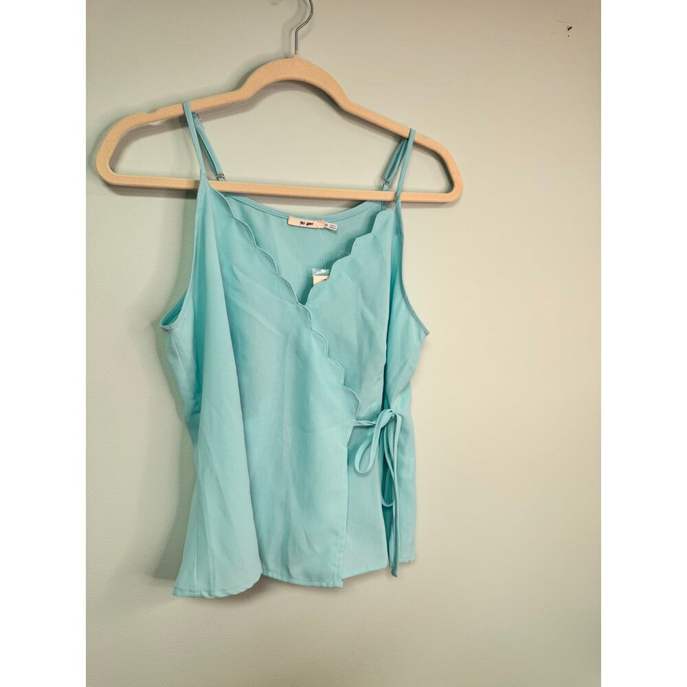 NWT! Mi Ami V-Neck Scalloped Tank With Adjustable Straps - Blue - Size Medium
